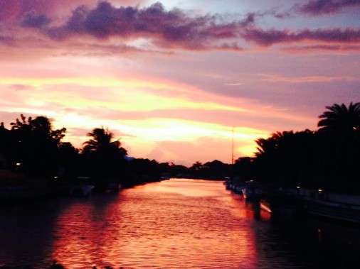 Admirals Retreat Corner Canalfront Unit