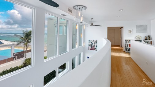 Beachfront Home, Manse Road