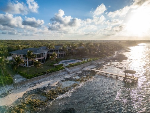 Spacious Oceanfront Condo With Stunning Views - Northern Lights #6 Spacious Oceanfront Condo With Stunning Views - Northern Lights #6