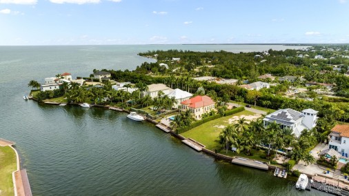Grand Harbour Waterfront Estate Grand Harbour Waterfront Estate