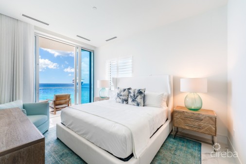 Fin Oceanfront Corner Residence Fin Oceanfront Corner Residence