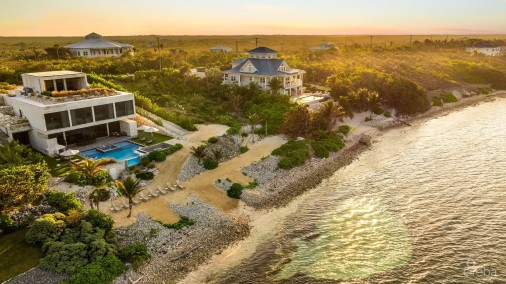 Bella Rocca, East End Luxury Villa Bella Rocca, East End Luxury Villa