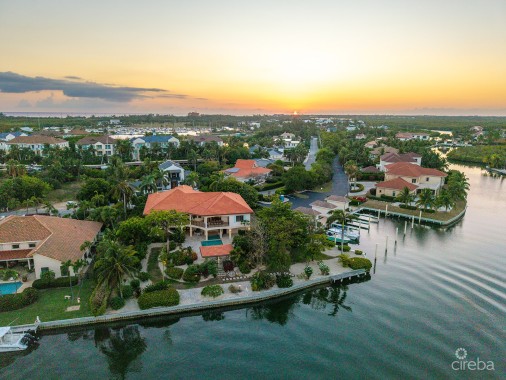 The Dock House | A Vista Del Mar & Yacht Club Signature Residence