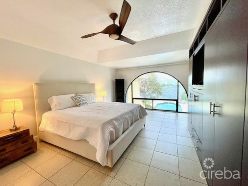 Canal Front Townhouse, Smb Corridor- Safe Harbour