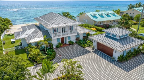 Spotts Beach Cottage