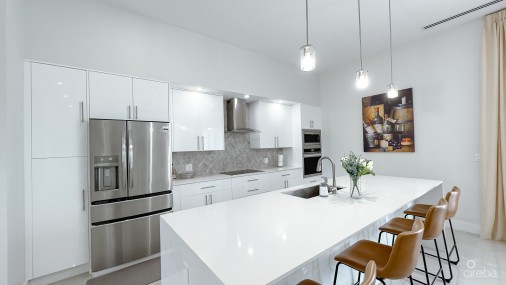 Lakes At Poindexter Home