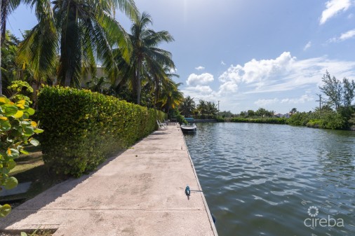 Turnberry East, Crystal Harbour