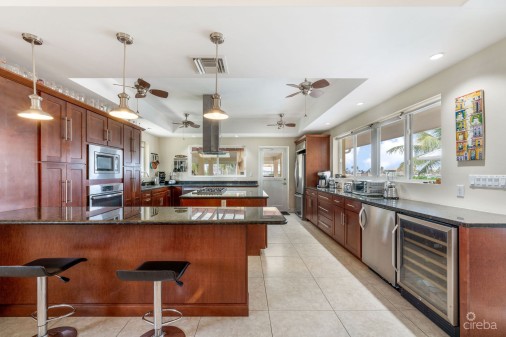 Crystal Harbour Canal Front Home - 12 Crystal Drive