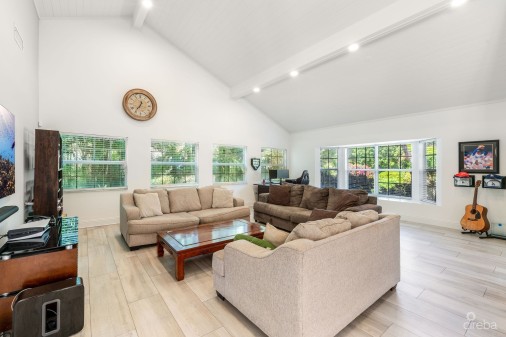 Nelson  Quay 56, Waterfront Home