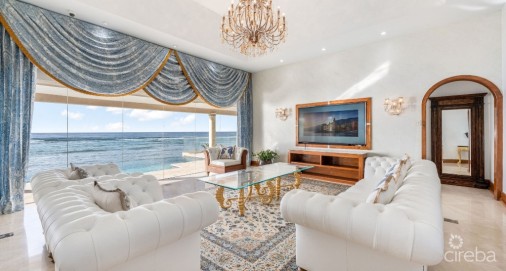 Villa D'este - Prospect Point Waterfront Home