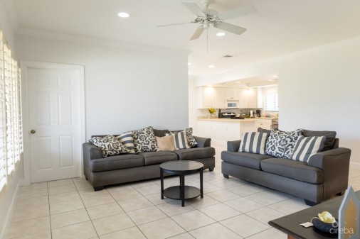 South Church Street Court, Unit 9