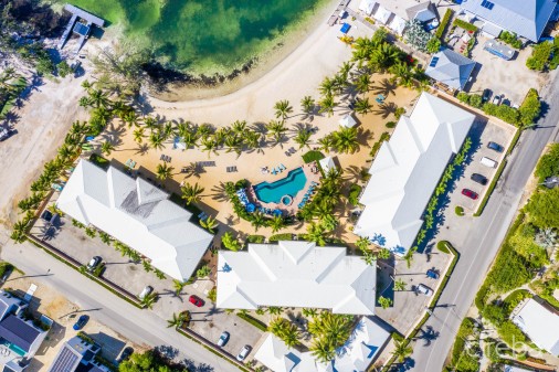 Kaibo 20, Beach Front Condo