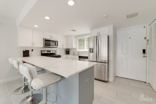 Sunset Cove Renovated 2 Bedroom