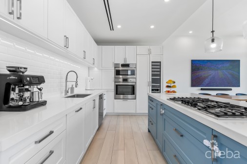 Olea 112,  Canal Front 4 Bed Duplex