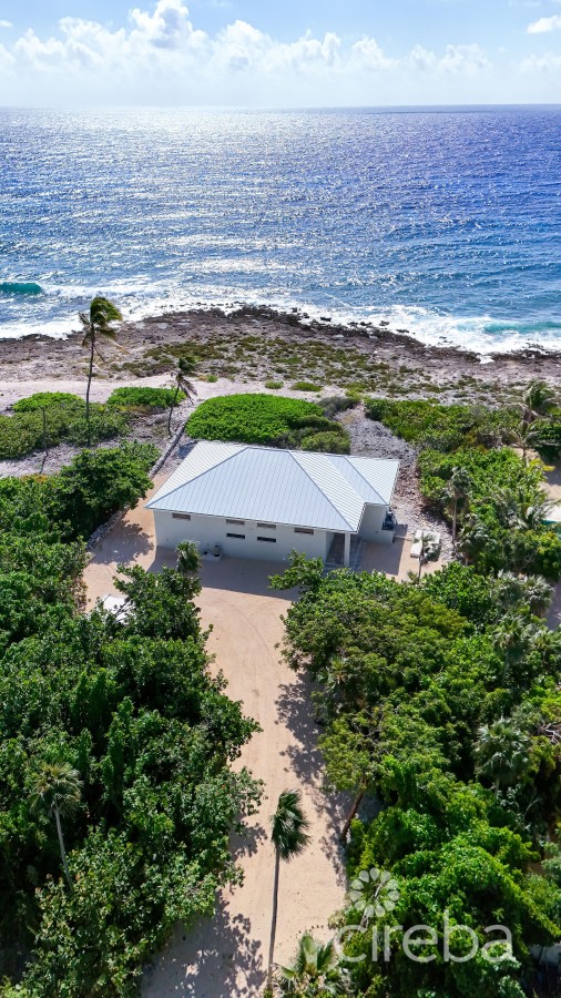 Southside Seafront Villa