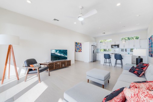 Southside Seafront Villa