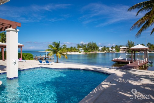 Compound Kai Estate - Two Luxury Homes