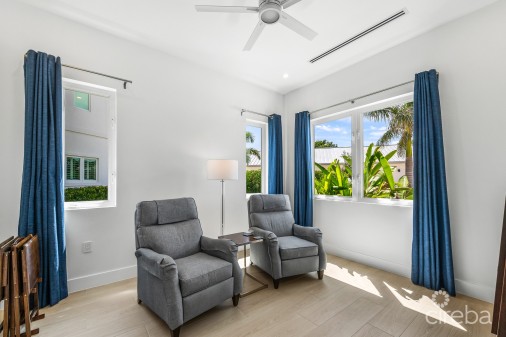 Oceans 9  Villa 7  West Bay Luxury Beachview Detached Home