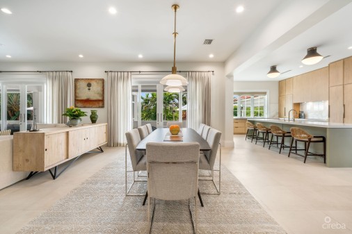 4 Bed Canal Front Villa - Vista Del Mar