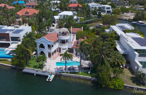 Crystal Harbour - Ocean Front Home