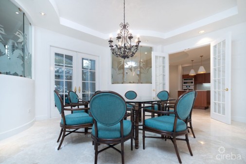 Britannia Kings Court Totally Renovated Rare Jewel Townhome