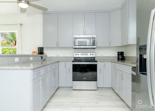 Coconut Village - Reduced - 3beds Lakefront Home