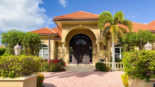 Yacht Club Canal Front Home 3 Bed