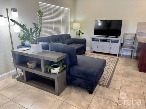 The Thatch At Frank Sound