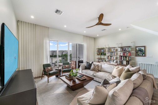 Ocean Crest 14, Oceanfront Townhome With Studio