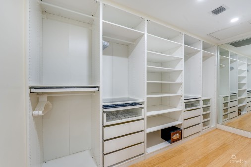 Britannia Regents Court | 4-bed Two-story Home In Smb Corridor