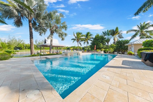 Timeless Palm Island Circle Estate