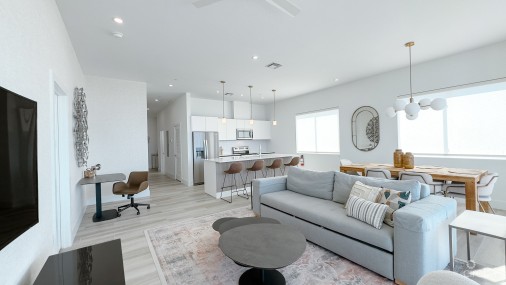 Sunset Point End Unit West Bay