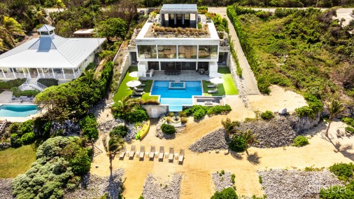 Bella Rocca Estate, East End Luxury Villa And Land Parcel