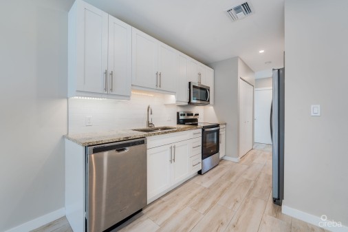 Downtown Reach - Ground Floor - One Bedroom