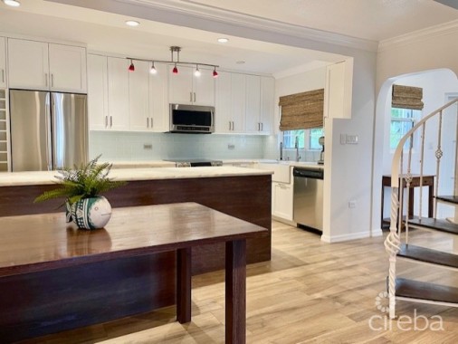 Canal-front Townhouse | Governors Harbour | Smb Corridor