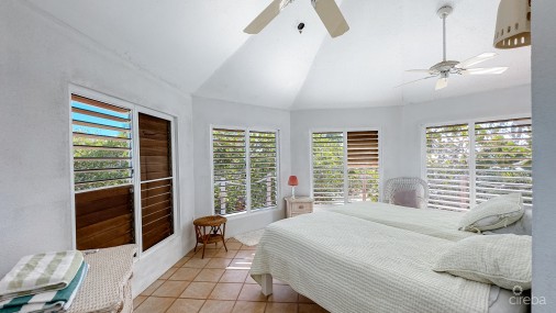 Little Cayman Land With Beachfront Cottage