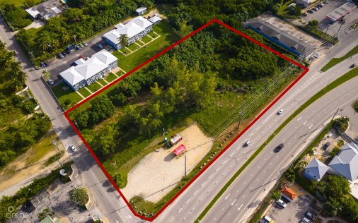 High Visibility Commercial Parcel On Shamrock Rd