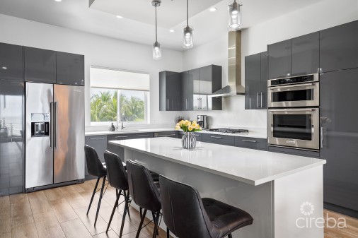 Ocean Crest #21,  Luxury Waterfront Condo W/dock