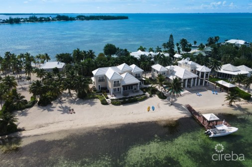 Compound Kai Luxury Estate, Grand Cayman