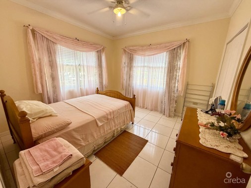 3 Bedroom  -  Bluff Home - Cayman Brac
