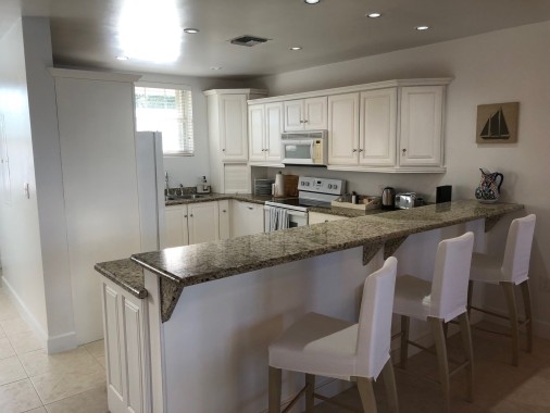 Admirals Retreat  Smb Corridor With Dock