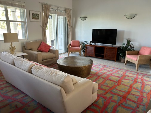 Admirals Retreat  Smb Corridor With Dock