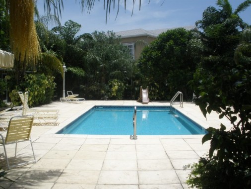 Coco Retreat 4 Bed Rental