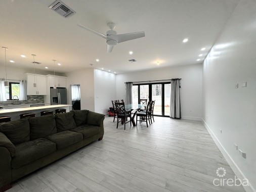 Lower Valley Duplex