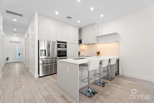 Aura #107, - Ground Floor 3 Bed Poolfront Residence