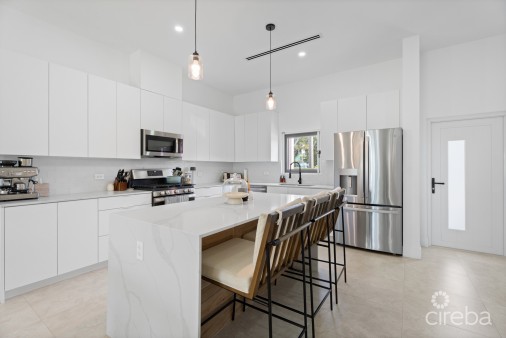 The Meadows At Batabano - 3 Bed Townhome With Roof Terrace