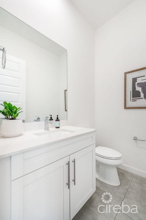 7 Mile Corridor Townhome - Eleven Parc #1