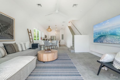 7 Mile Corridor Townhome - Eleven Parc #1