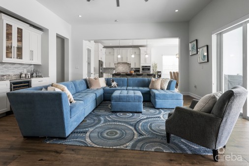 Crystal Harbour Waterfront Home