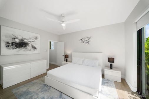 Silver Reef Residences:  Stunning Ground Floor 2-bedroom